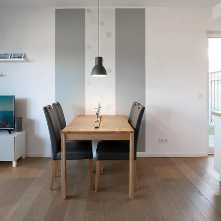 Hafenquartier 54° * Хузум