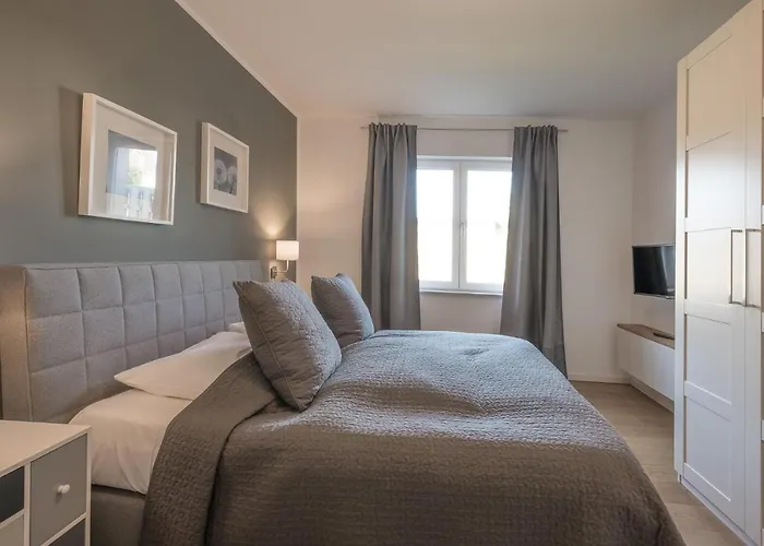 Hafenquartier 54° Husum (Schleswig-Holstein)